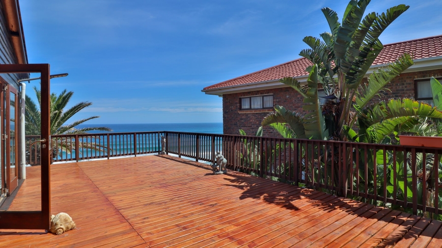 10 Bedroom Property for Sale in Dana Bay Western Cape